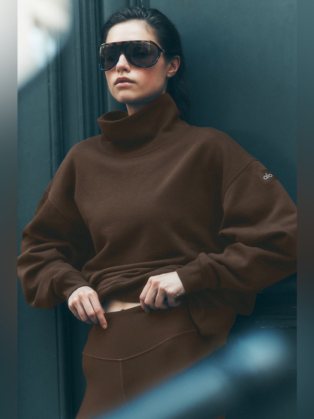 ALO Yoga Hazy Mock Neck Pullover